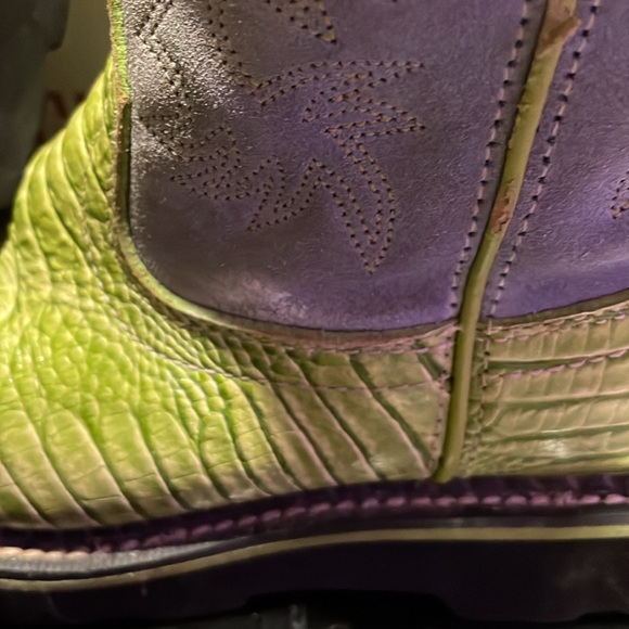 Ariat Boots In Green and Grey EUC - Picture 5 of 8